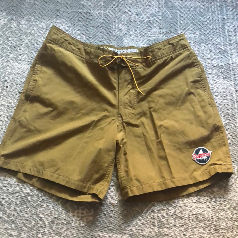 Burton shorts